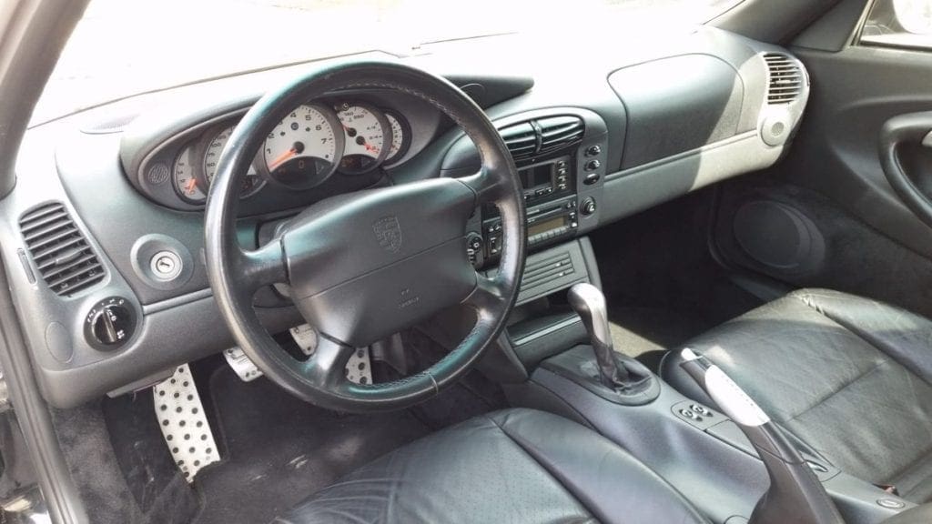 Porsche 996 interior