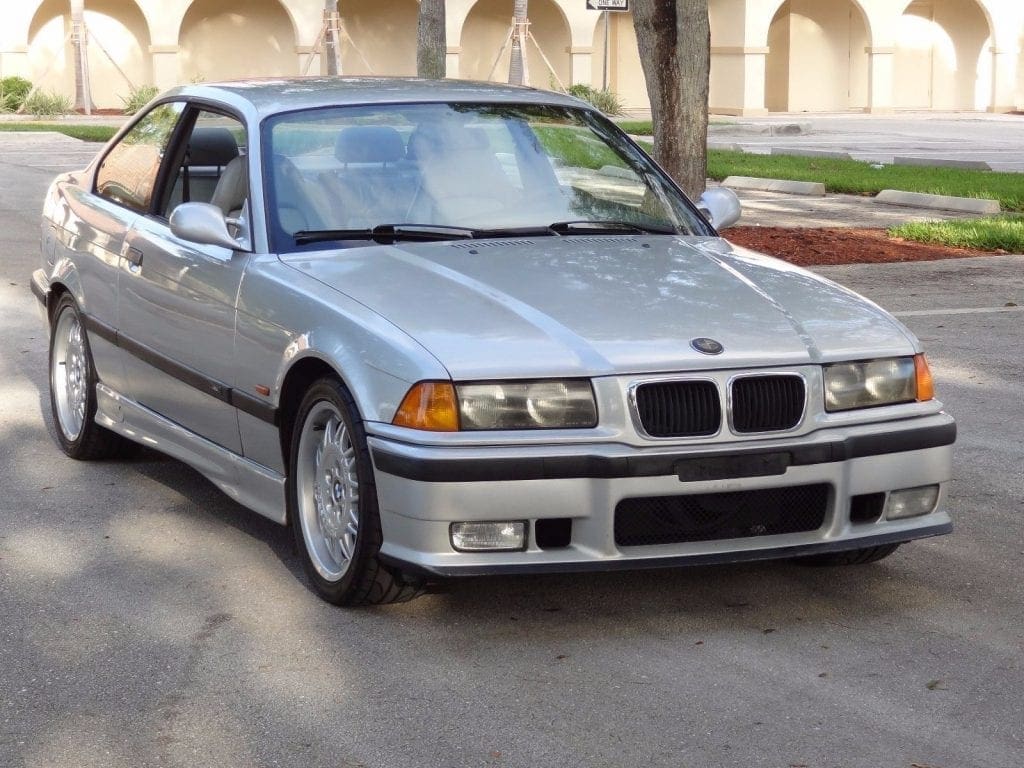 BMW E36 M3 coupe