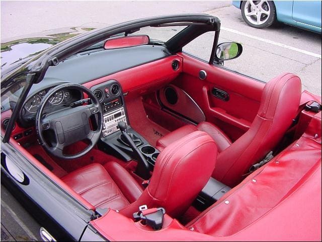 1993 Miata LE interior