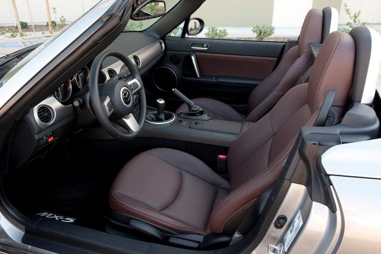 2009 MX-5 interior