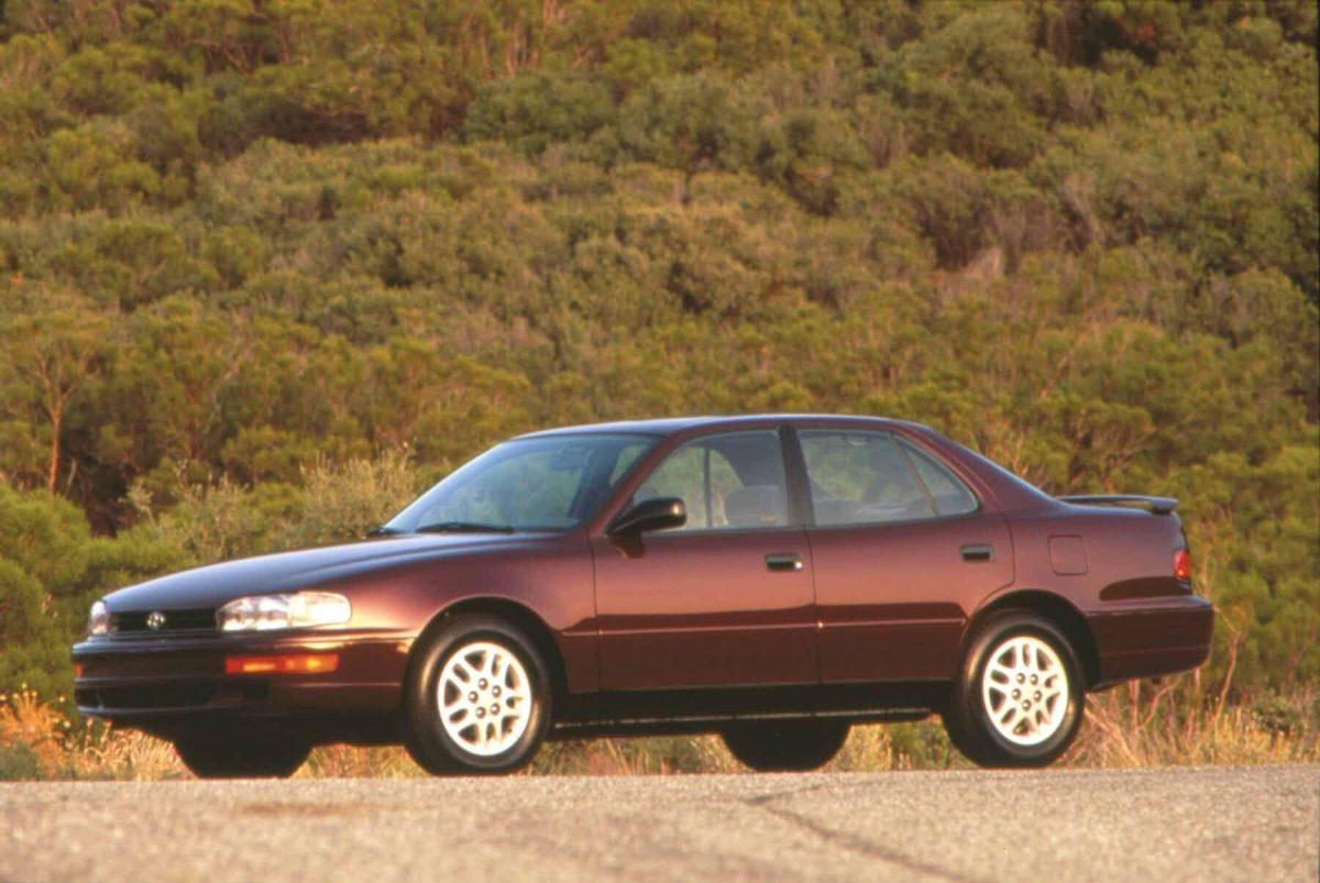 1993 Toyota Camry SE sedan