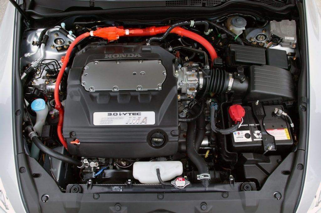 Honda Accord Hybrid engine bay
