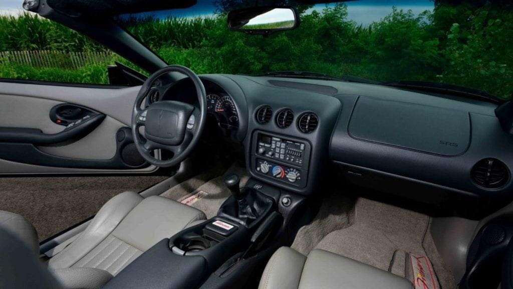1995 Pontiac Firehawk interior