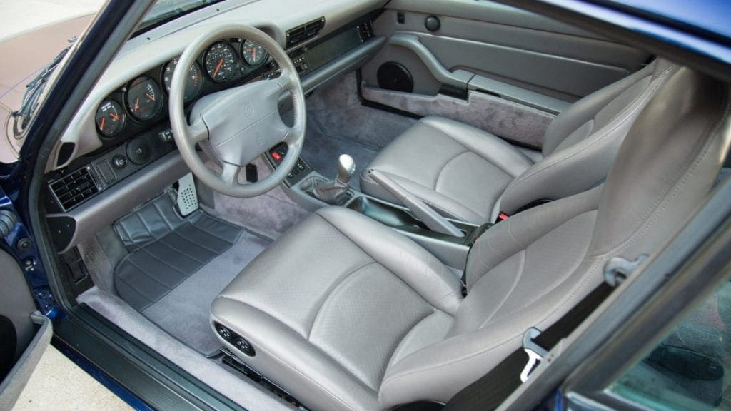 1996 Porsche 993 Carrera 4 interior