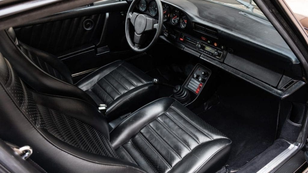 1979 Porsche 911 SC interior