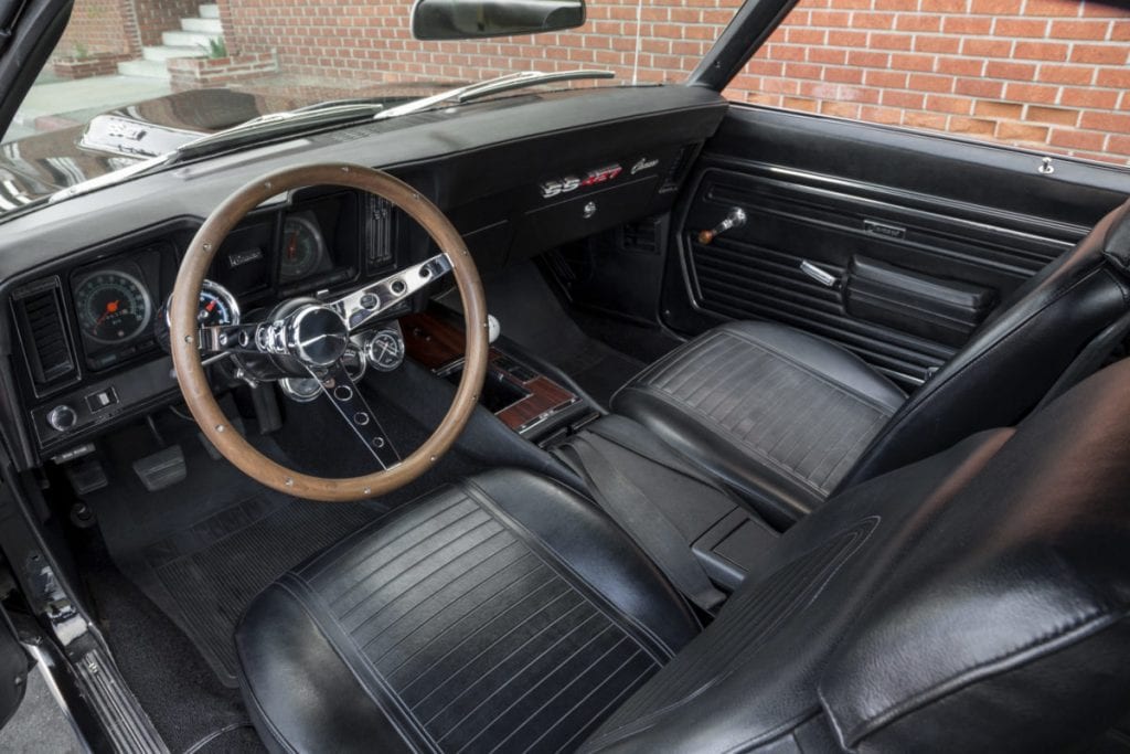 1969 Camaro SS 427 Baldwin-Motion interior