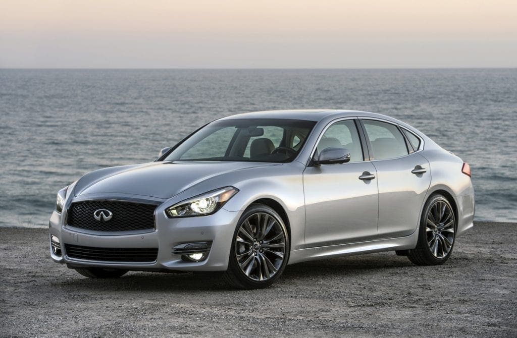 2017 INFINITI Q70