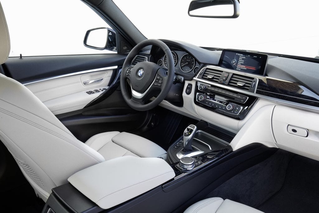 2016 BMW 340i interior