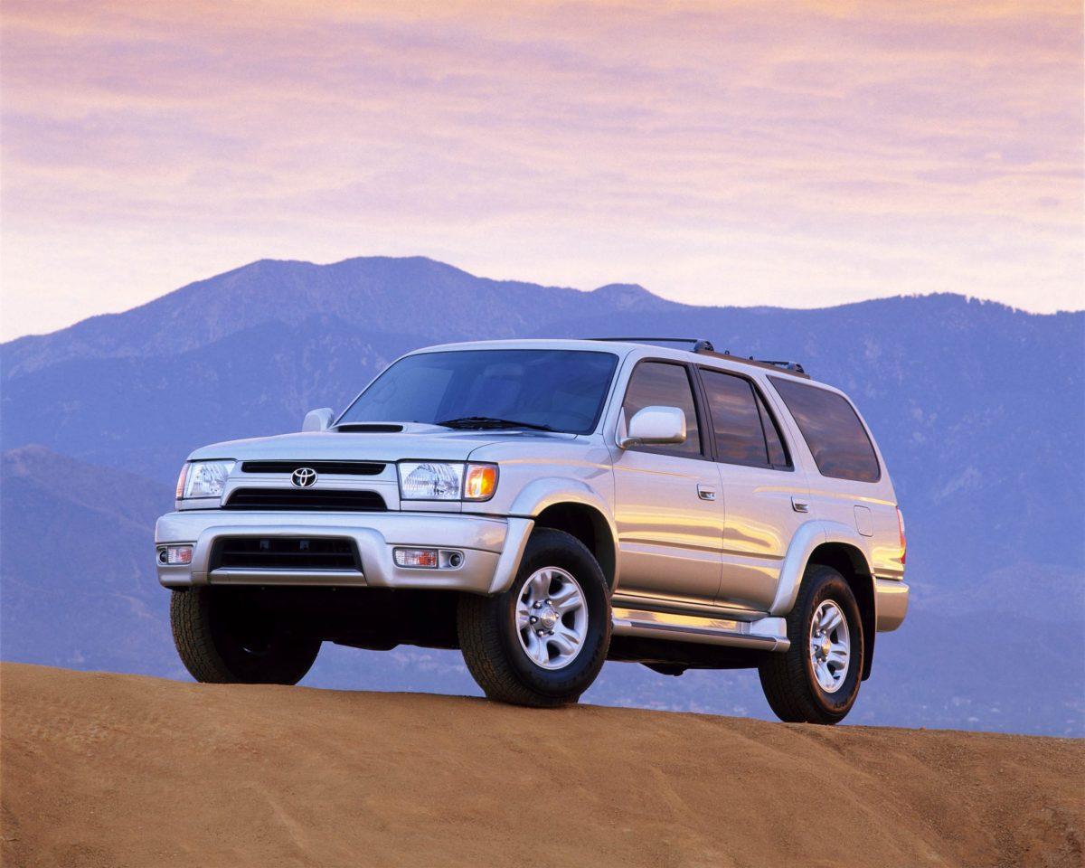 2001 Toyota 4Runner in the mountains