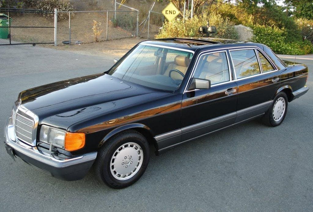 Mercedes-Benz W126 generation S-Class