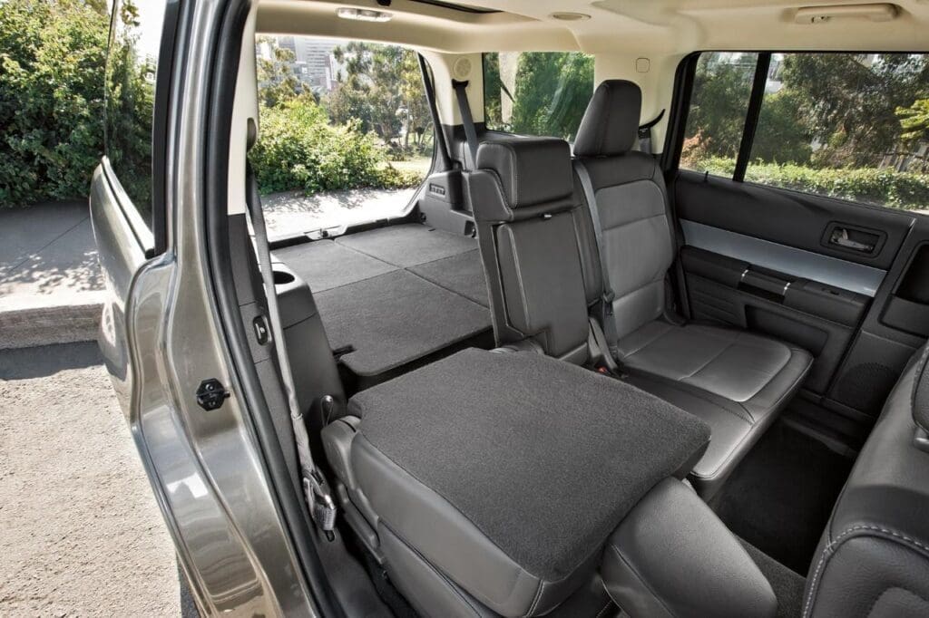 2018 Ford Flex rear seats