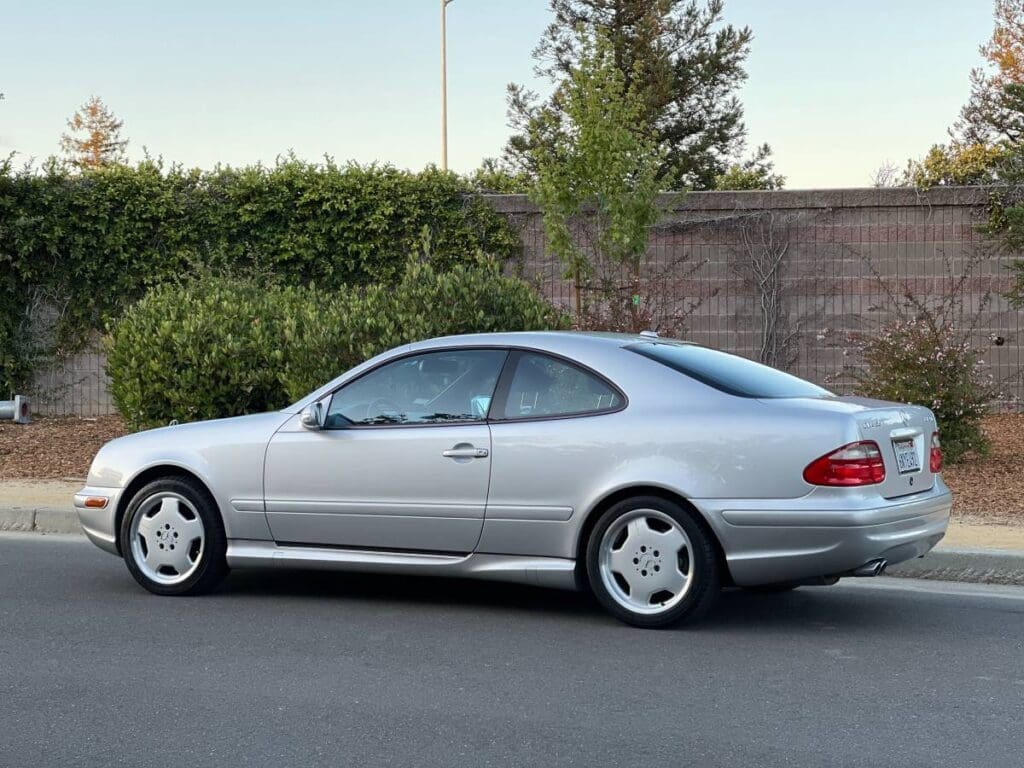 2002 Mercedes-Benz CLK55 AMG exterior side