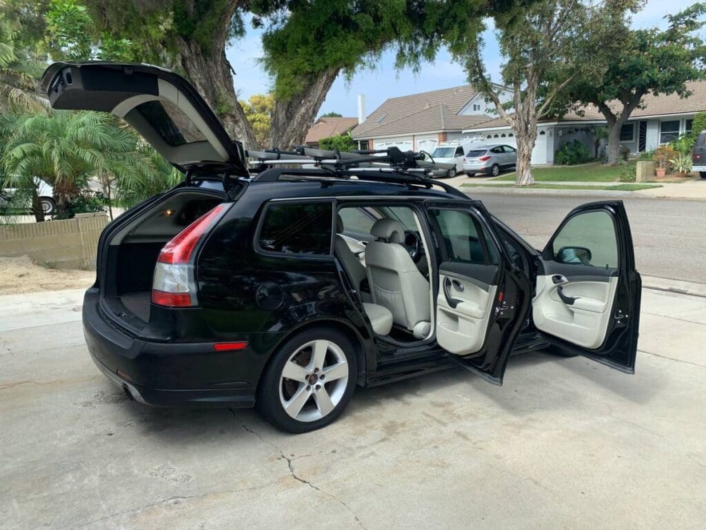 2006 Saab 9-3 Aero SportKombi with doors open