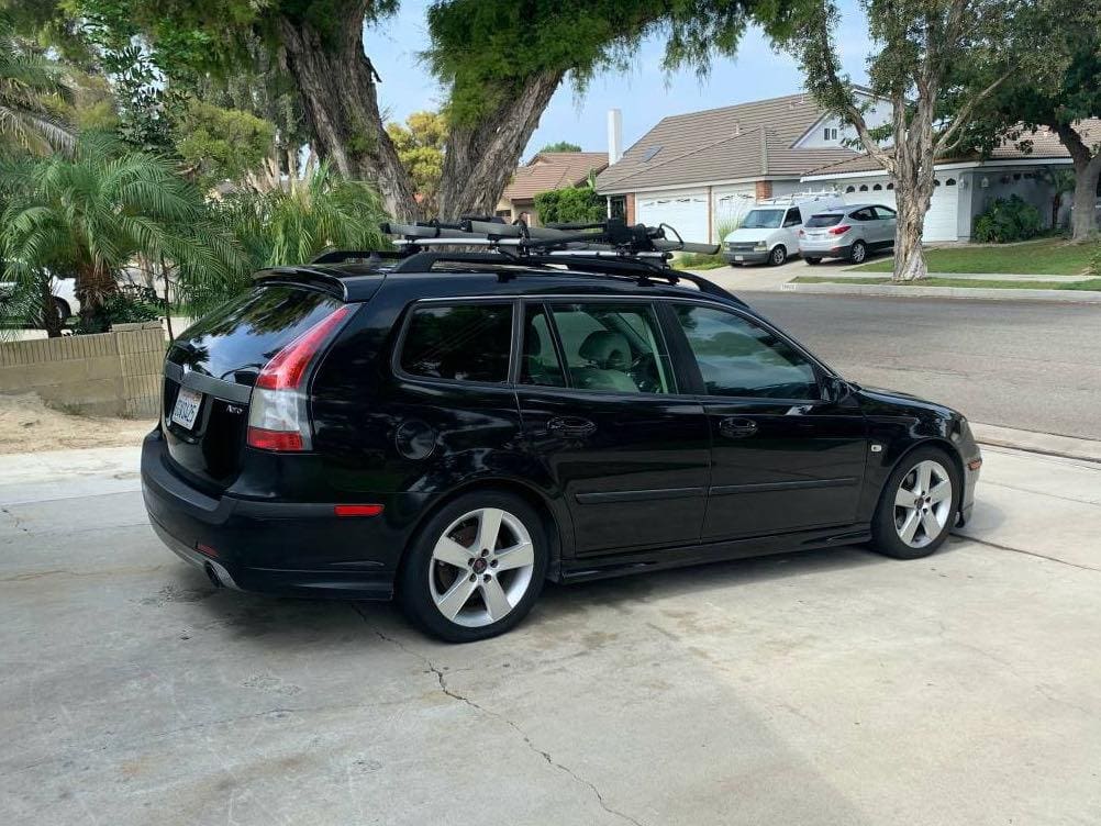 2006 Saab 9-3 Aero SportKombi exterior passenger side