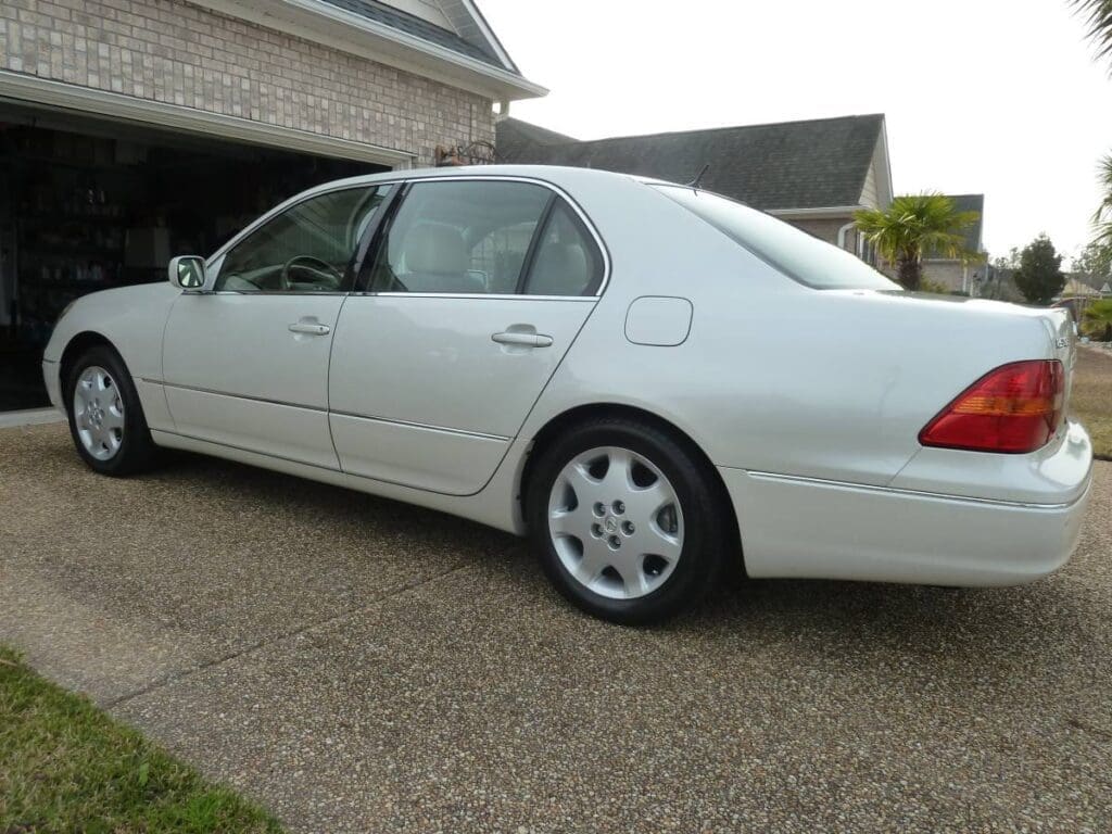 2001 Lexus LS 430 exterior driver side