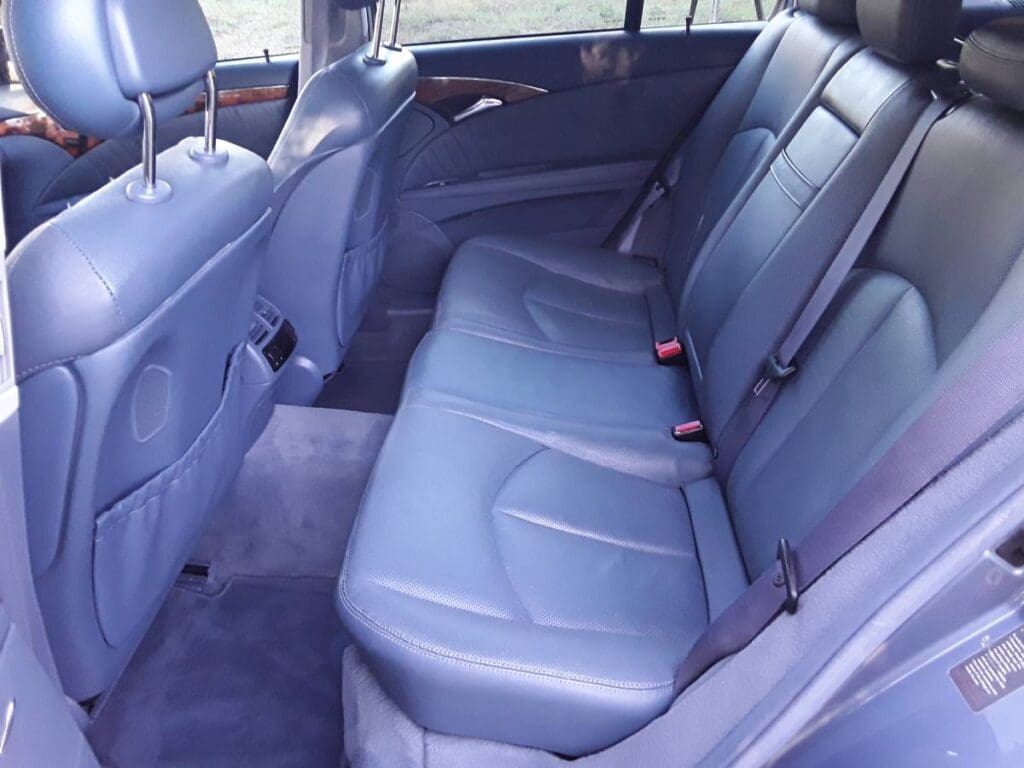 2004 Mercedes-Benz E500 wagon rear seat