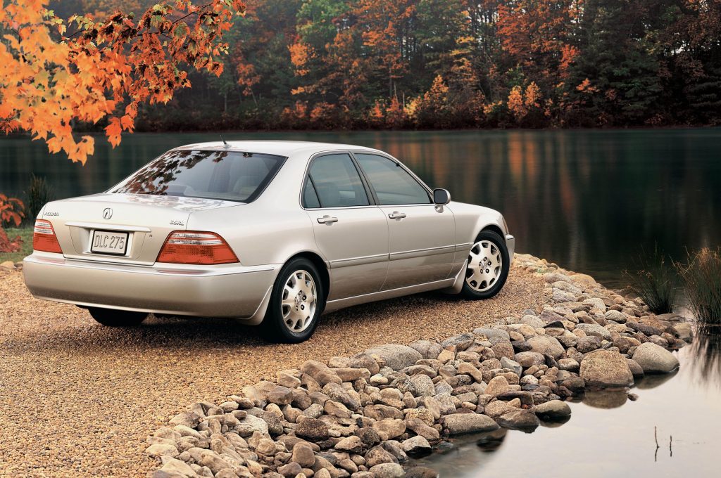 2004 Acura 3.5 RL parked by lake