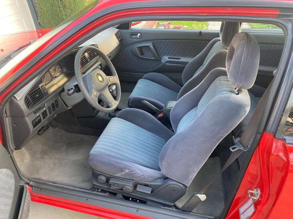 1989 Mazda MX-6 GT Turbo interior