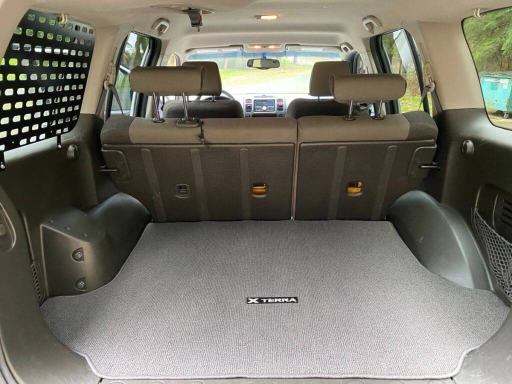 2006 Nissan Xterra Off-Road 4x4 cargo area