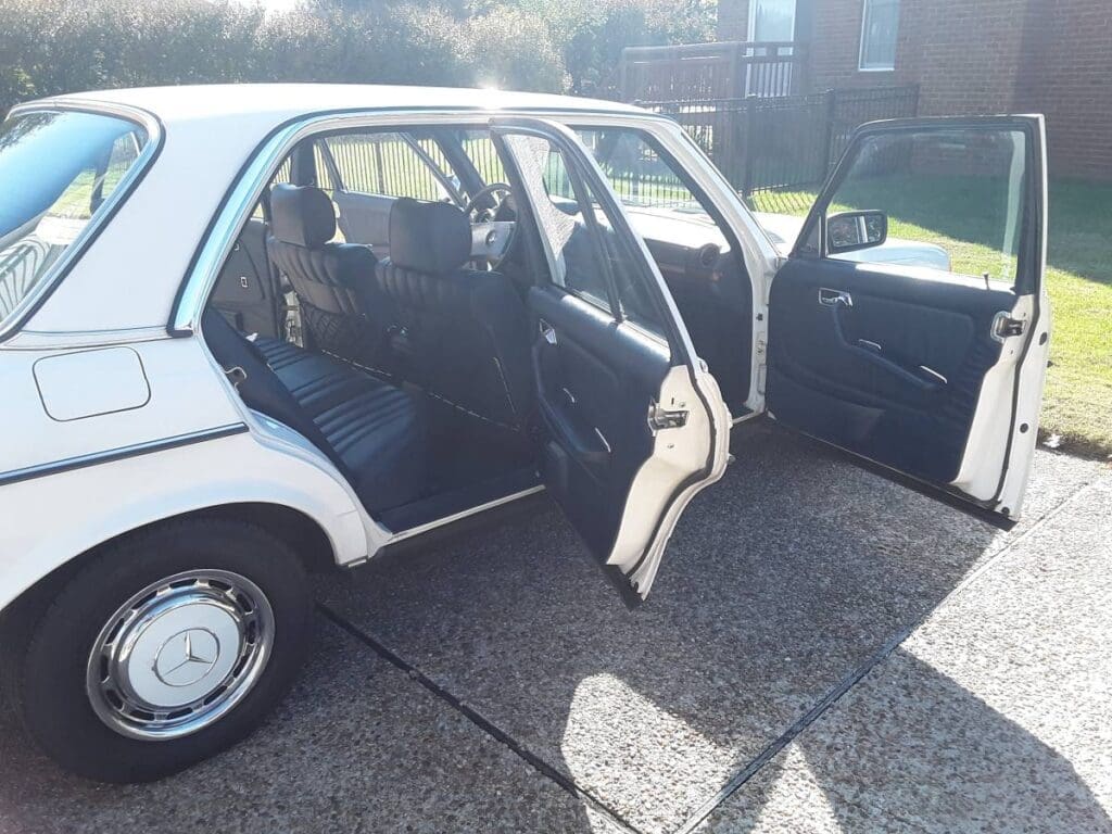 1981 Mercedes-Benz 300D doors open