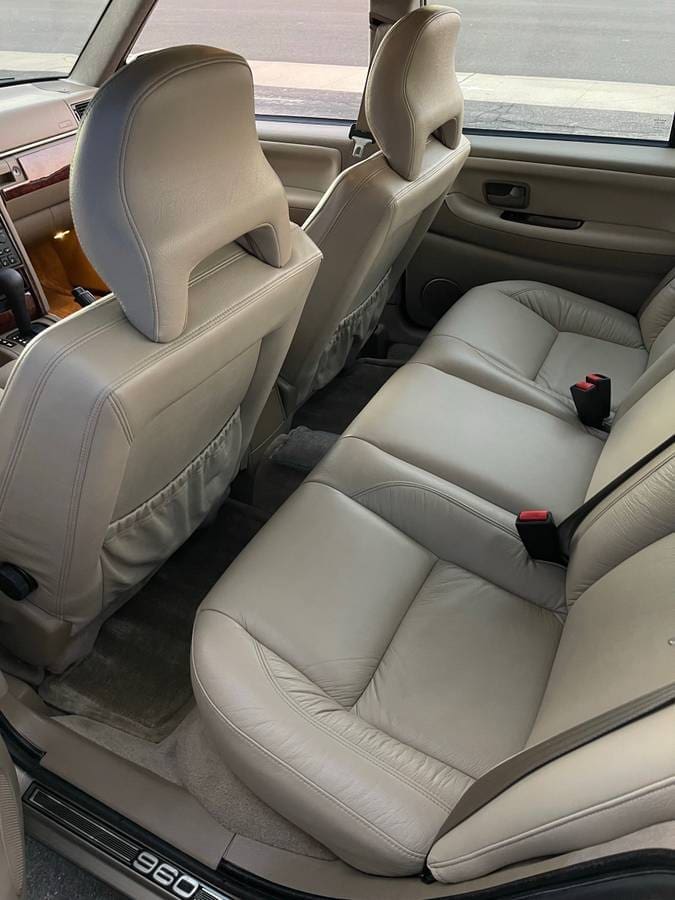 1995 Volvo 960 sedan rear seat