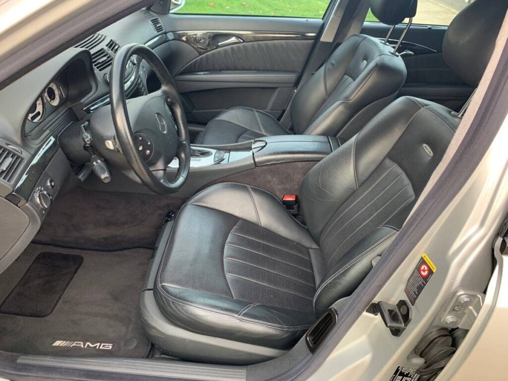 2003 Mercedes-Benz E55 AMG front seats