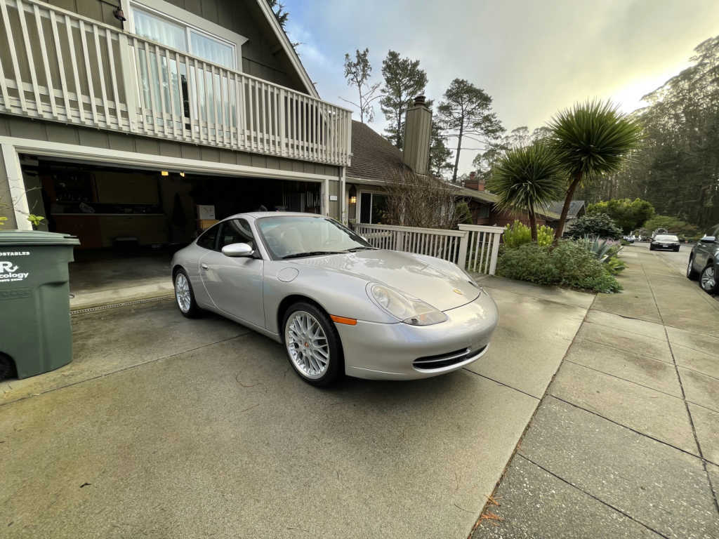 1999 Porsche 911 Carrera 4