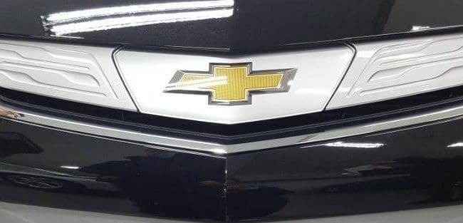 2017 Chevrolet Volt grille with adaptive cruise control