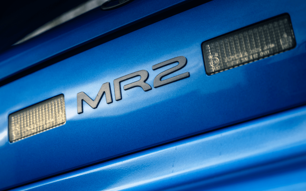 Toyota MR2 badge