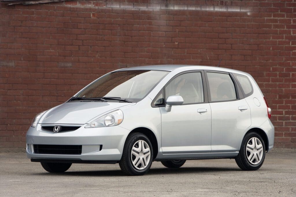 2007 Honda Fit in silver