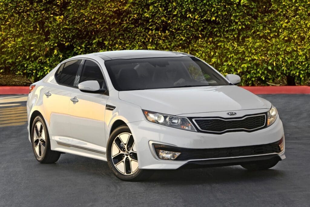 2012 Kia Optima Hybrid exterior front view