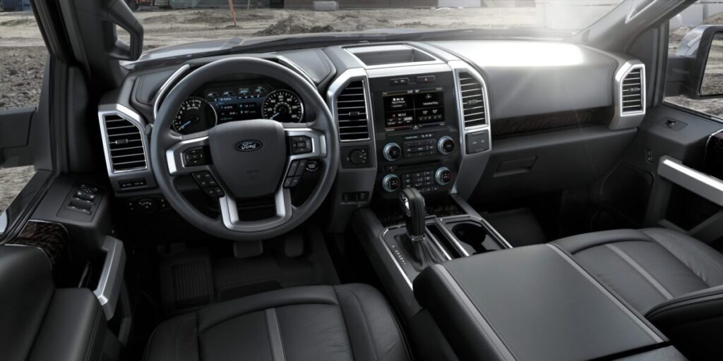 2015 Ford F-150 interior