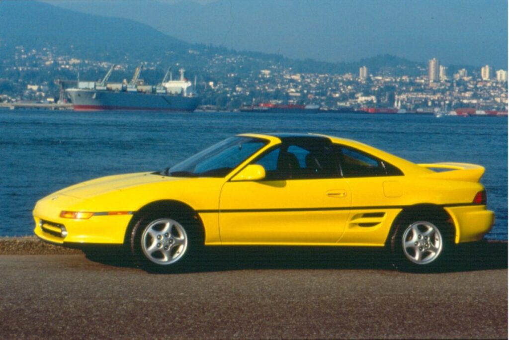 1992 Toyota MR2 exterior side view