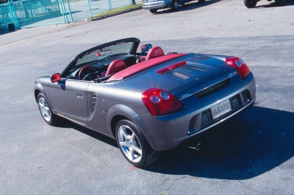 2004 Toyota MR2 Spyder exterior rear view