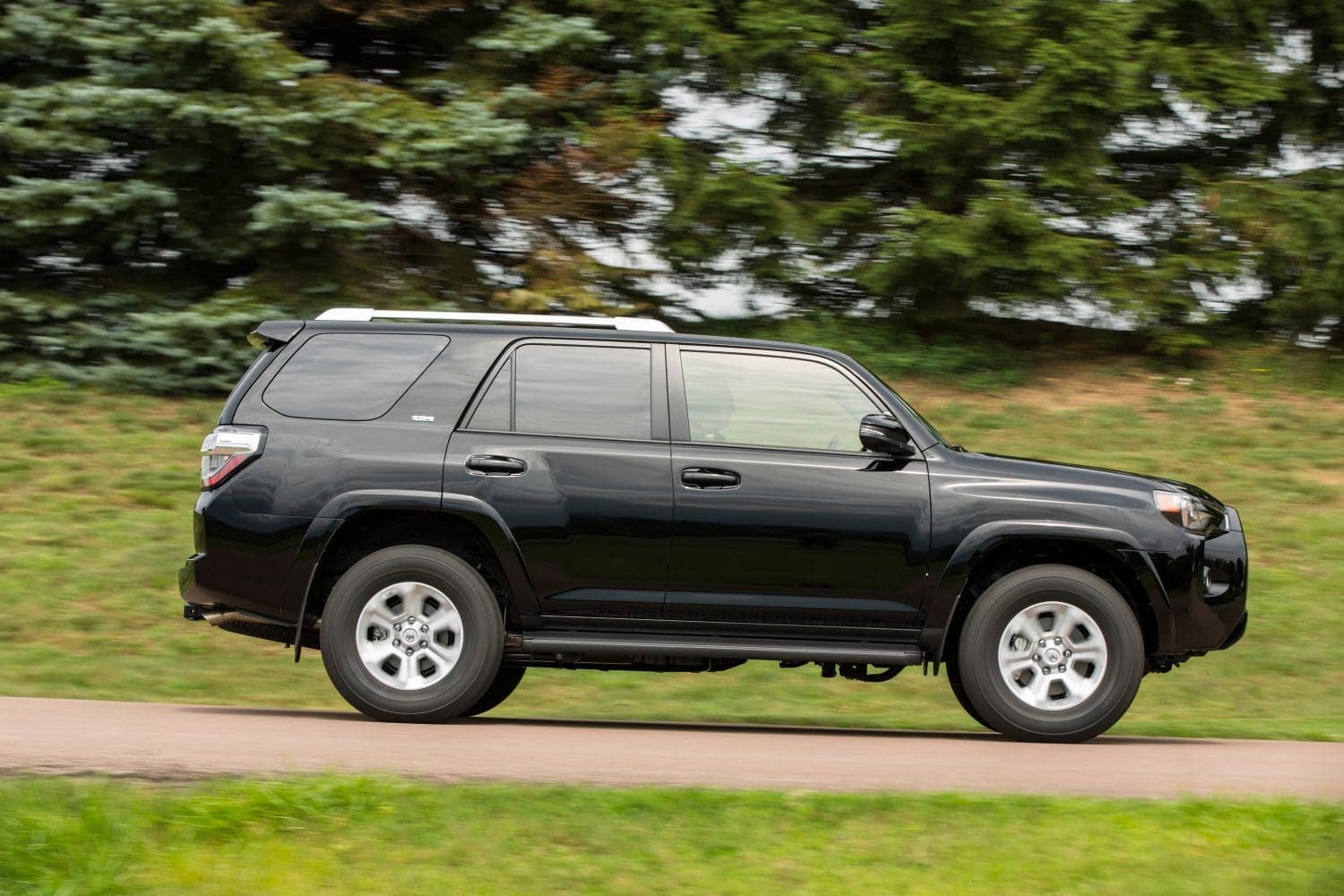 2014 Toyota 4Runner SR5 driving on road