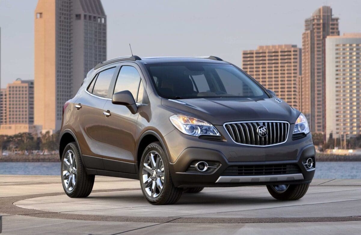 2013 Buick Encore exterior front three-quarter view
