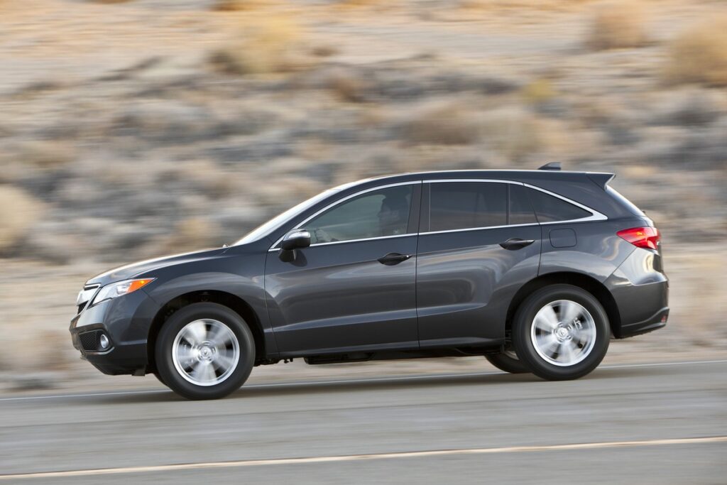 2013 Acura RDX driving on highway
