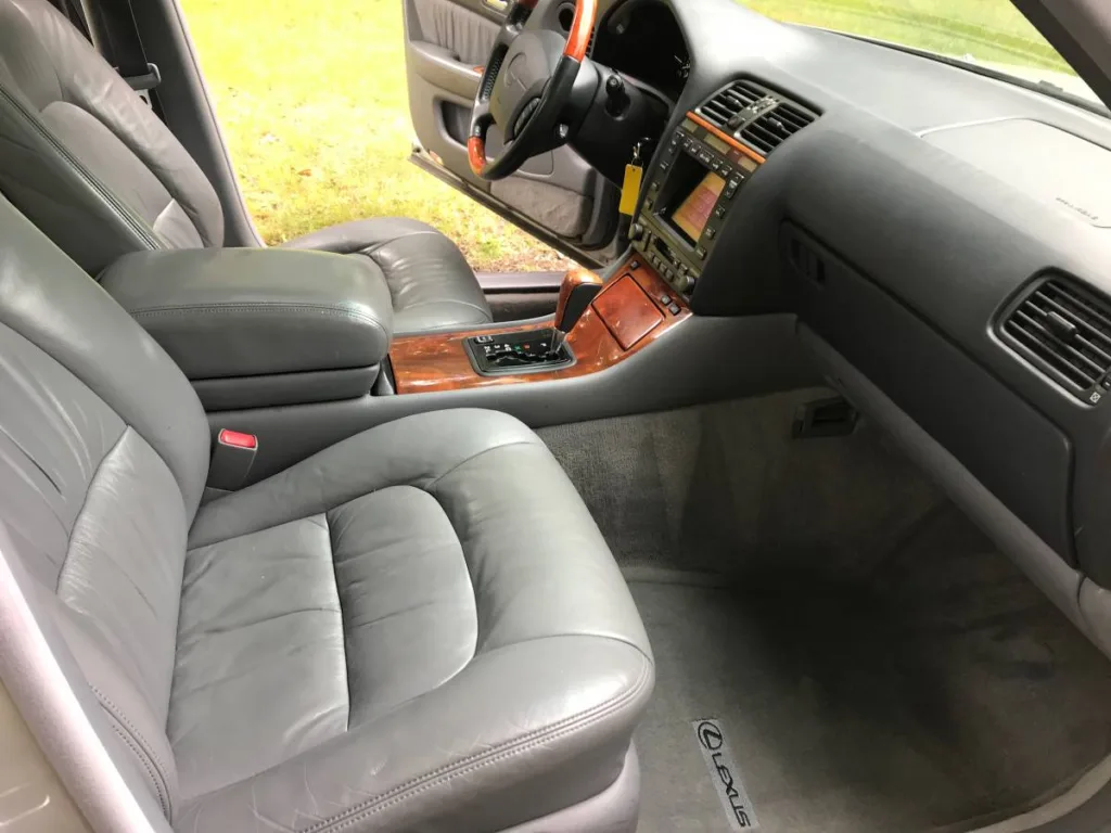 1999 Lexus LS 400 interior front seats and dash
