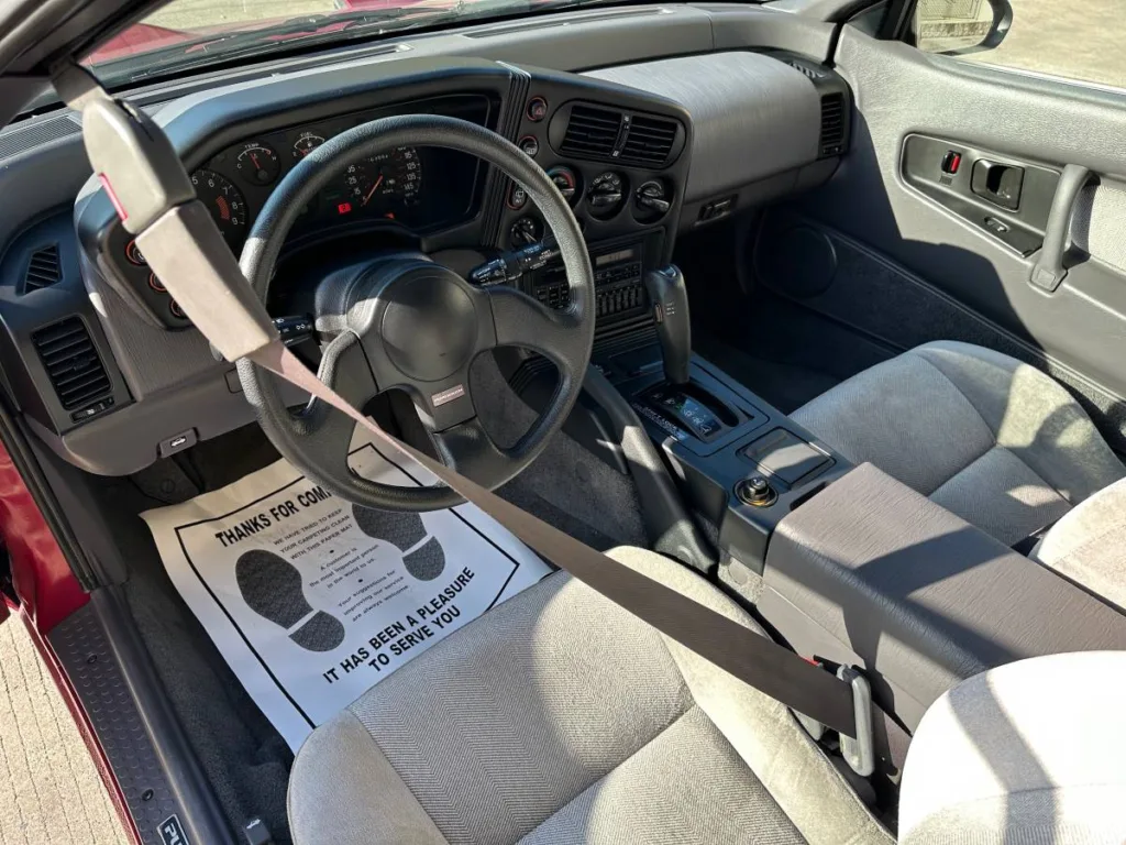 1992 Plymouth Laser interior front seats