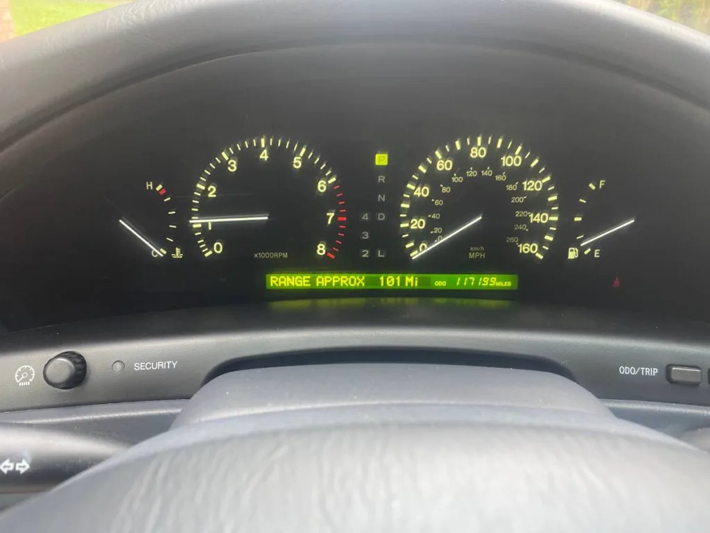1999 Lexus LS 400 interior instrument panel