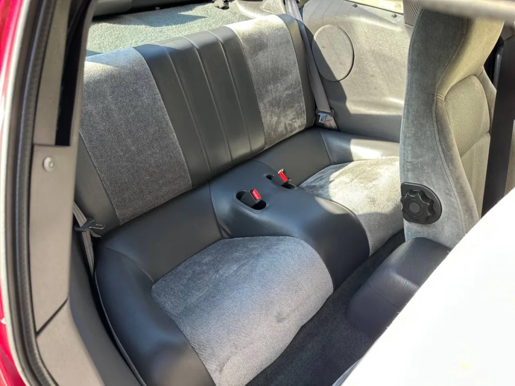 1992 Plymouth Laser rear seats