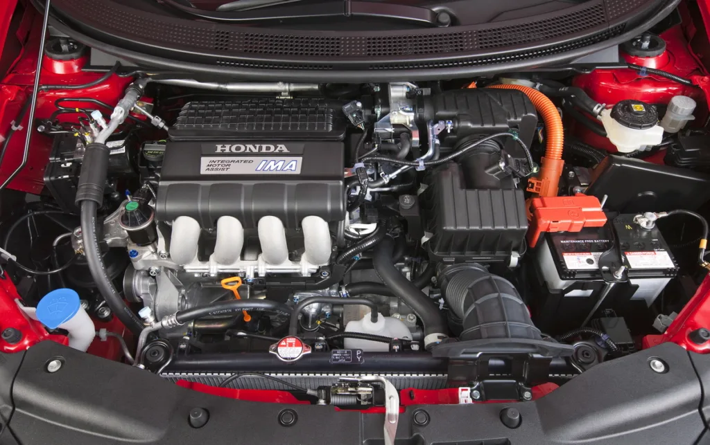 2012 Honda CR-Z engine bay