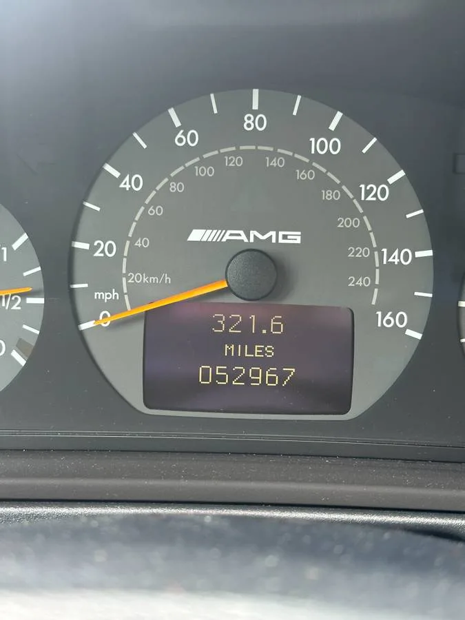 2002 Mercedes-Benz E55 AMG interior speedometer and odometer